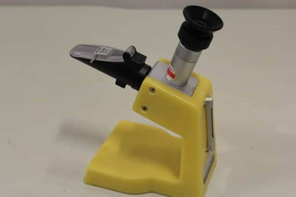 Atago T2-Ne Refractometer