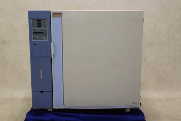 Thermo Forma Steri-Cult 3311 CO2 Broedstoof