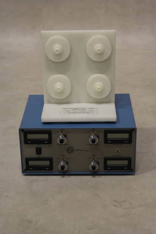 Synthecon RCCS-4D Draaiend Cel Cultuur Bioreactor Systeem