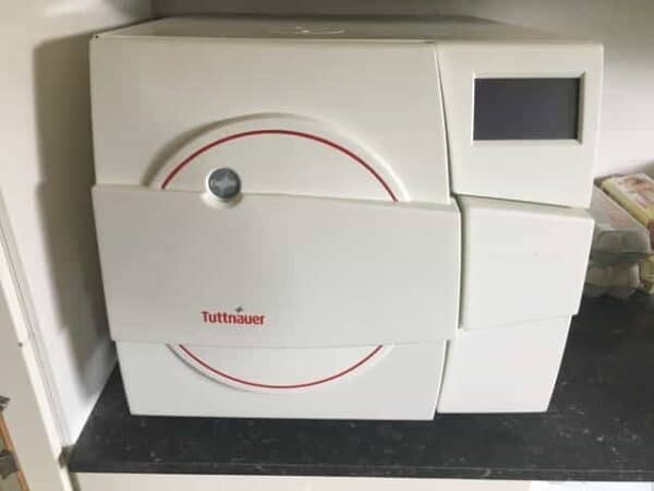 Tuttnauer Elara 10 Autoclaaf