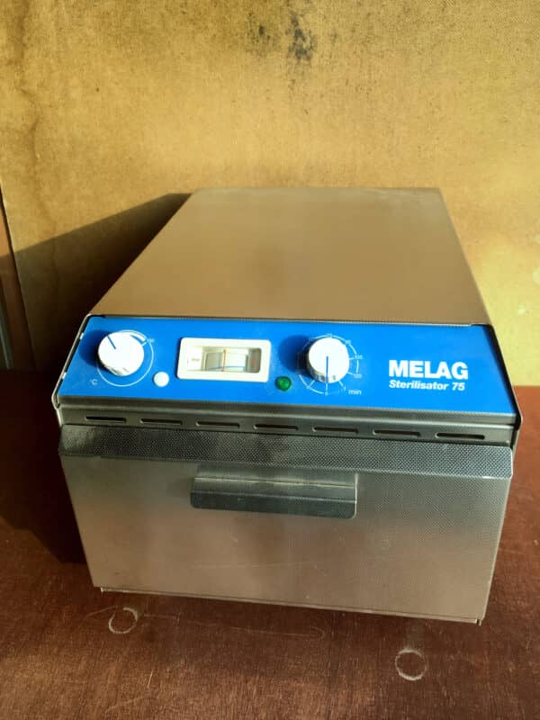 MELAG Sterilisator 75 Heteluchtsterilisator