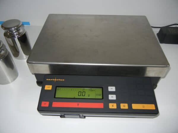 Sartorius IC34000P Weegschaal