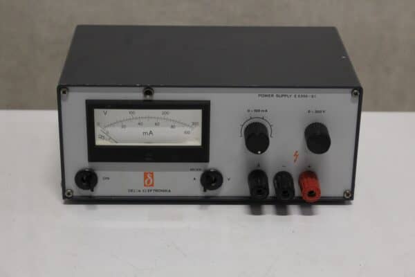 Delta Electronika E0300-01 Power Supply