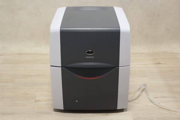 Shimadzu MCE-202 MultiNA Microchip Elektroforese Systeem