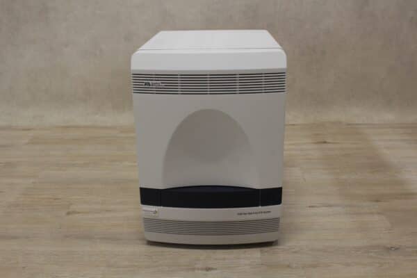 ABI 7500 Fast Real-Time PCR Systeem