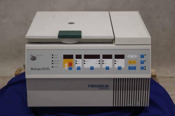 Heraeus Biofuge 28 RS Centrifuge