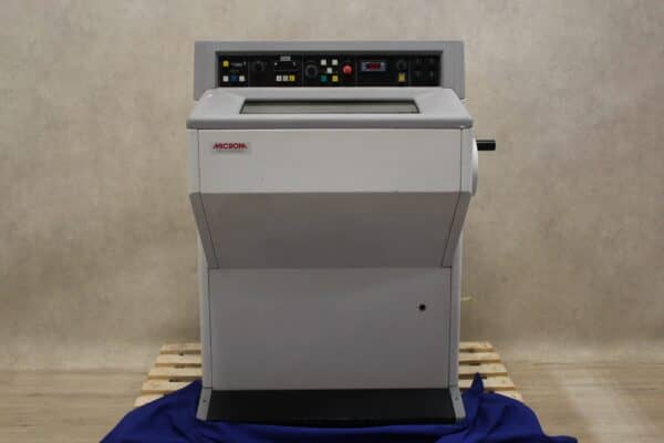 Microm 500 OM Cryostat Gekoelde Microtoom