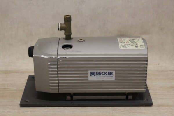 Becker VT 4.16 Vacuüm Pomp