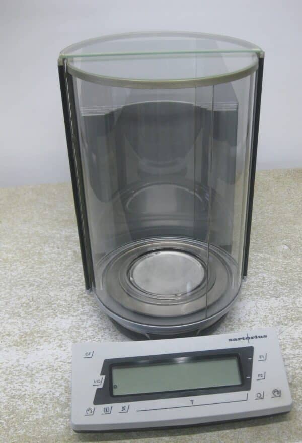 Sartorius RC 210D Analytische Balans