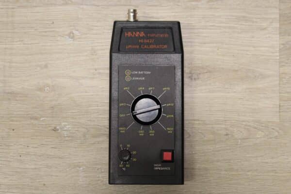 Hanna Instruments HI 8427 pH/mV Calibrator