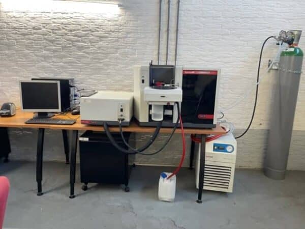 Varian SpectrAA 220Z AAS met Grafietoven