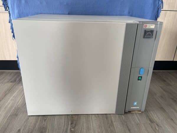Carbolite NR120F Broedstoof