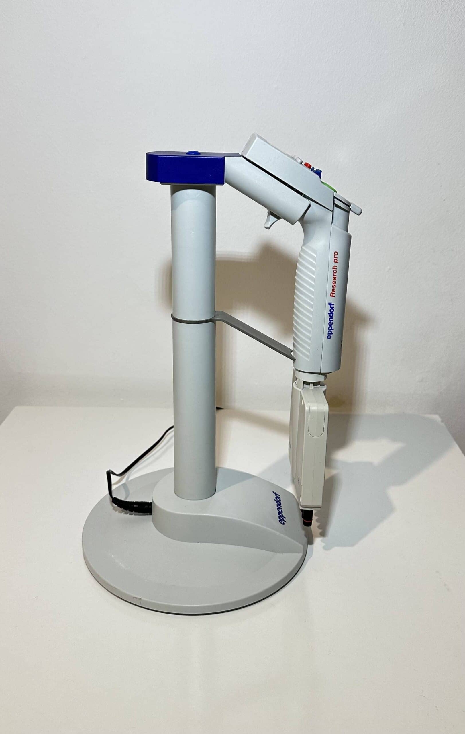 Eppendorf Research Pro 1200 8kanaals Multipipet LabMakelaar Benelux