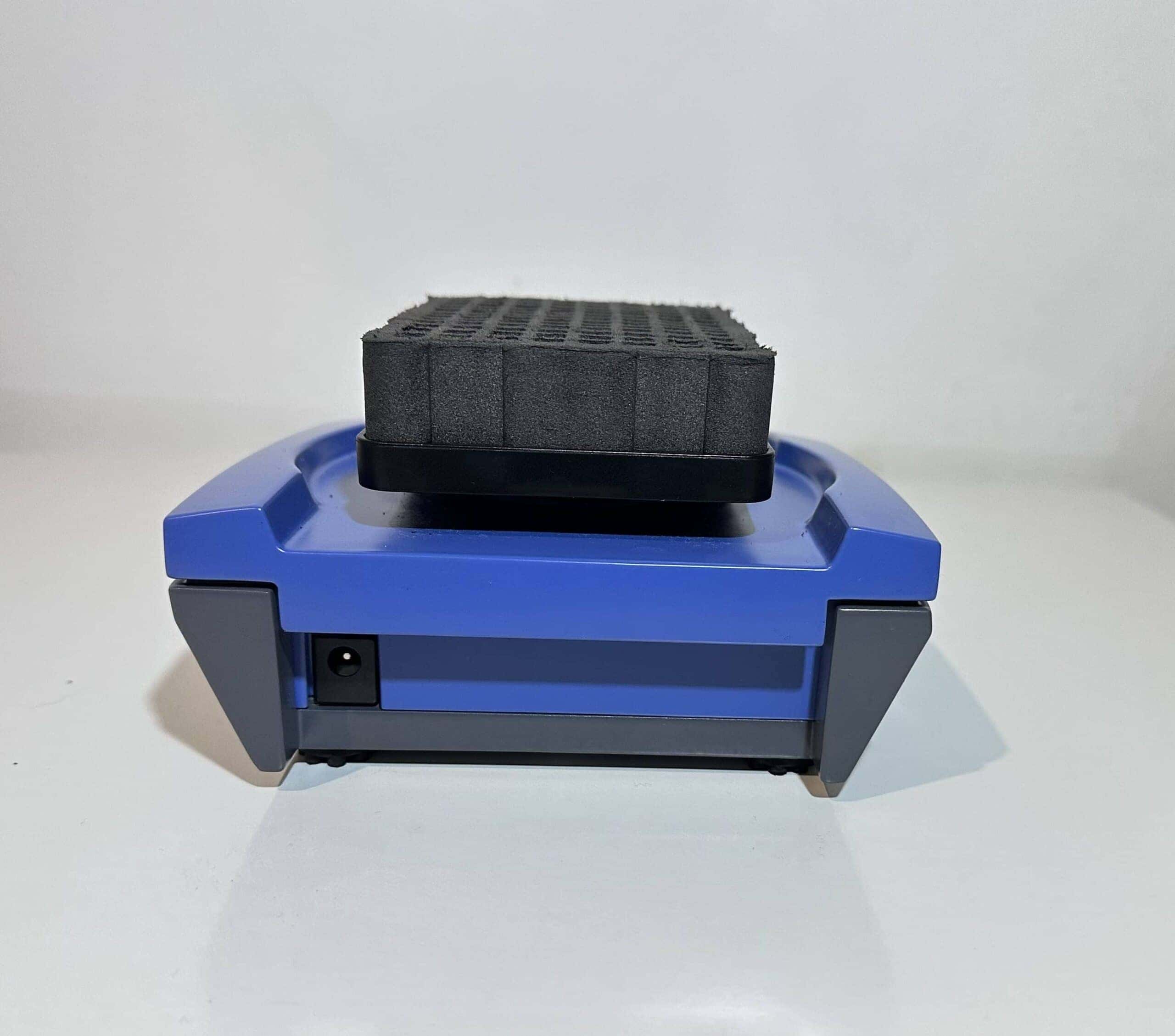 IKA MS3 Vortex Mixer LabMakelaar Benelux