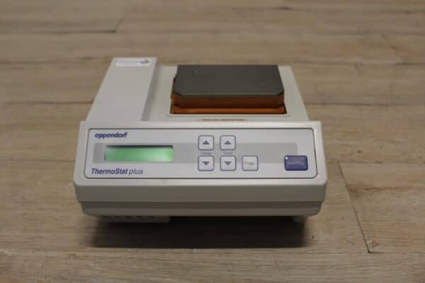 Eppendorf ThermoStat plus Verwarmingsblok
