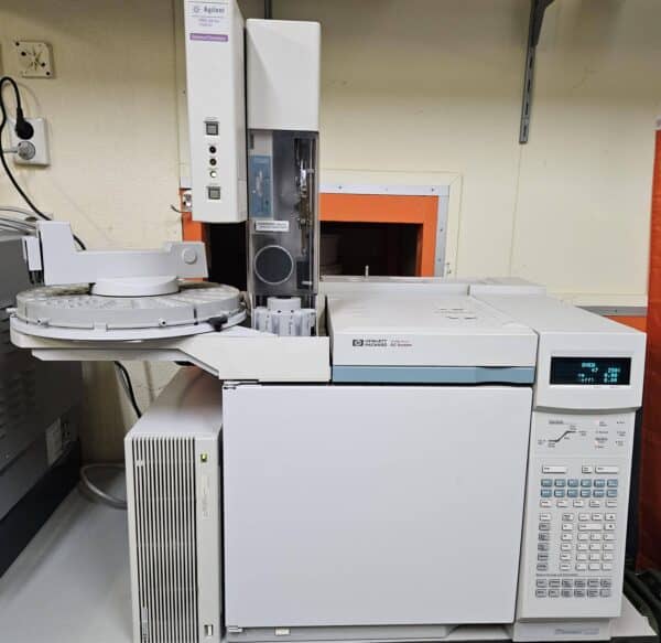 Agilent HP 6890 G1530A Gaschromatograaf