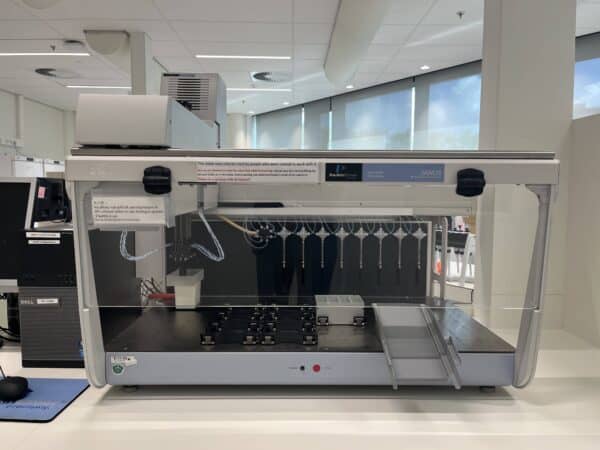 Perkin Elmer Janus Standard met de 8tip versatip optie