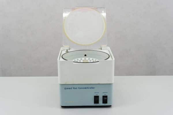Savant Speedvac Concentrator SVC-100H Vacuüm Centrifuge