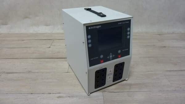Invitrogen ZP10002 ZOOM Dual Power Supply