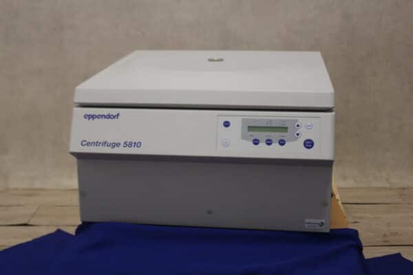 Eppendorf 5810 Centrifuge