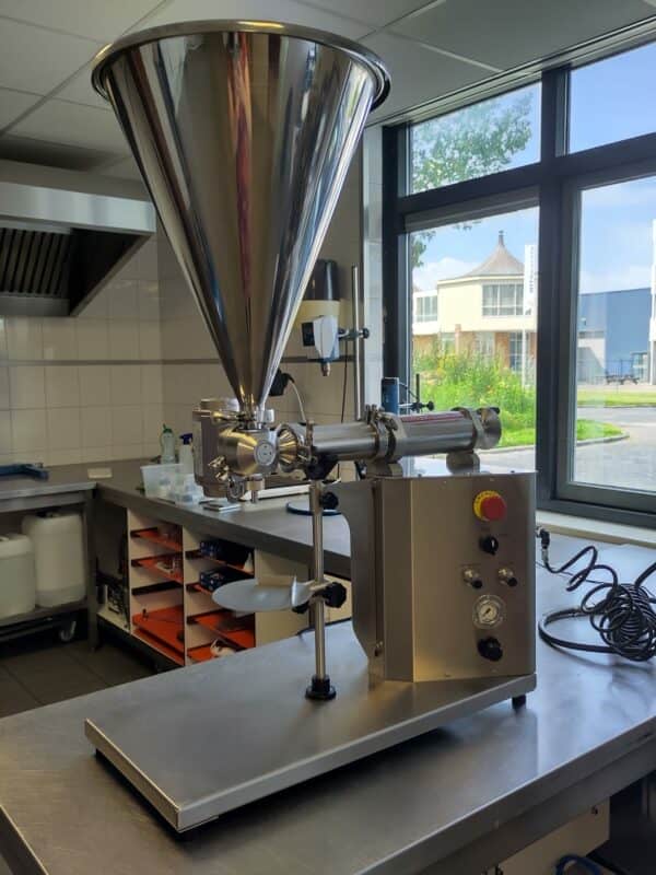 Allround Universal 40 cc Tabletop Vulmachine