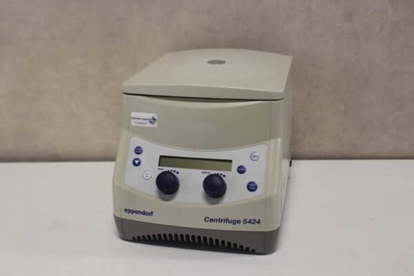 Eppendorf 5424 Centrifuge