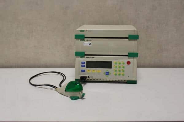 Bio-Rad Gene Pulser Xcell Electroporatie Systeem