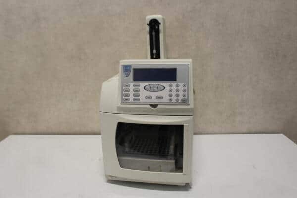 Dionex AS-1 Autosampler