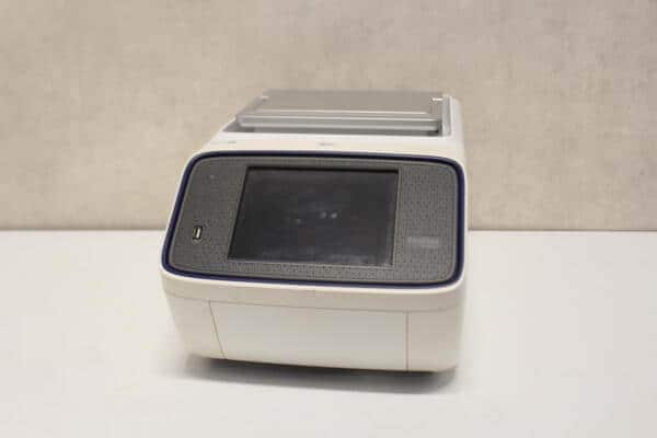 Applied Biosystems ProFlex Dual 384-Well PCR Systeem