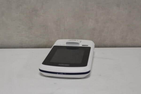 Invitrogen Qubit 4 Fluorometer
