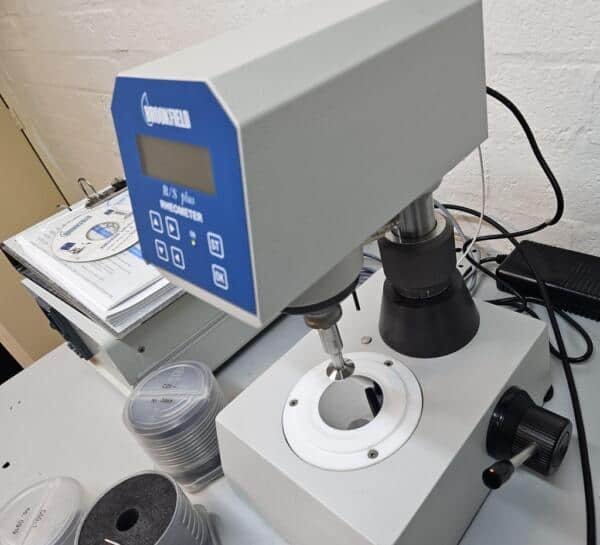 Brookfield r/s Rlus Rheometer cone plate