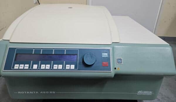Hettich Rotanta 460 RS Gekoelde en verwarmde centrifuge