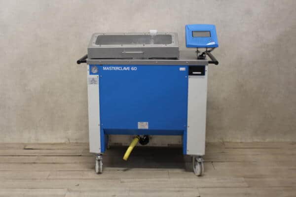 Biomérieux Masterclave 60 Geautomatiseerde Cultuurmedia-preparator