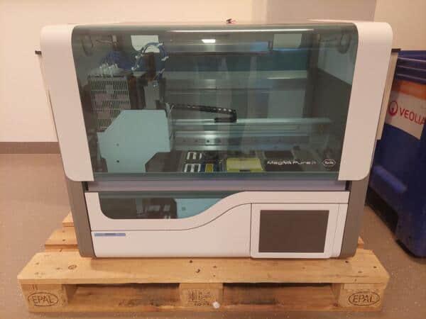Roche MagNa Pure 24 DNA apparatuur