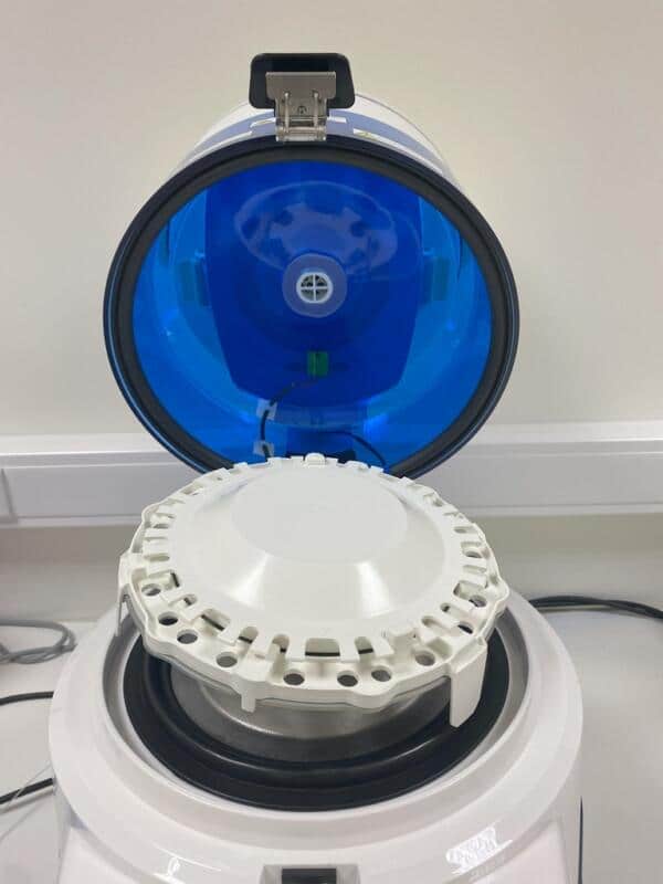 Bertin Technologies Precellys Evolution Homogenizer with Cryolys verkoeling systeem
