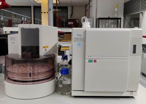 Shimadzu TOC-Vwp met ASI-V