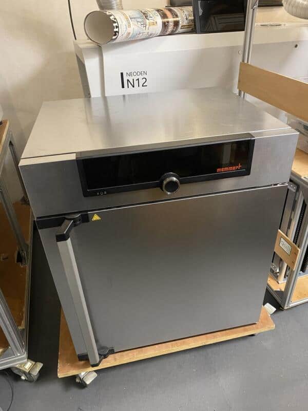 Memmert UF110plus Universele oven 108L 20-300C