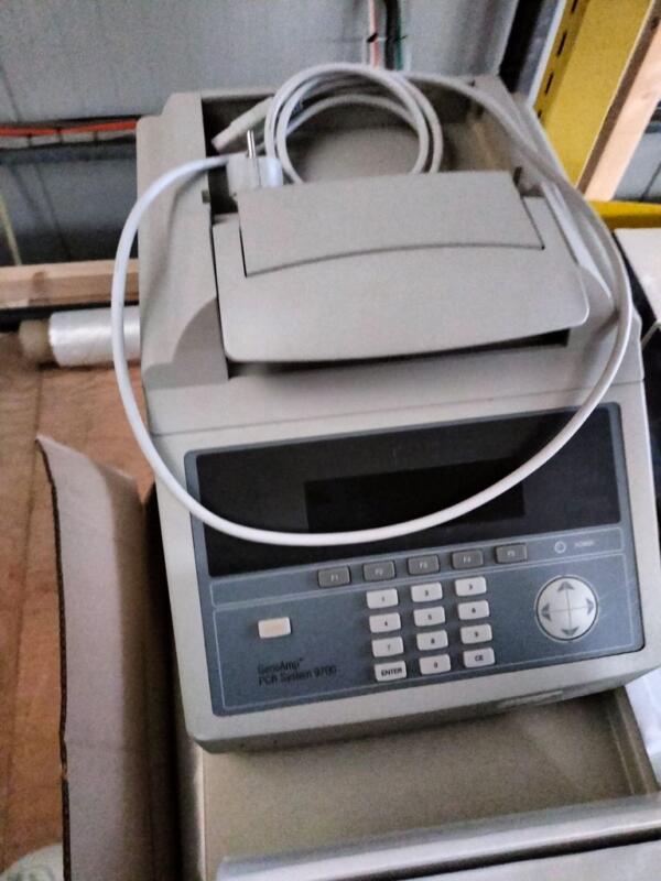 Applied Biosystems GeneAMP PCR Systems 9700