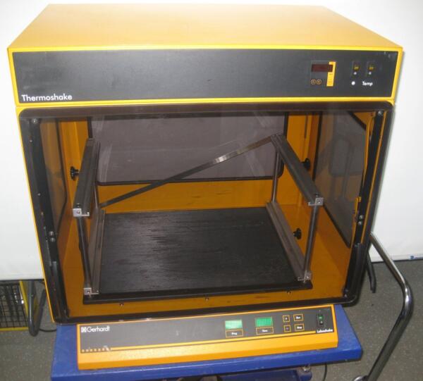 Gerhardt THO 500 Incubator Shaker