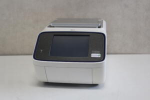 Applied Biosystems ProFlex Dual 384-Well PCR Systeem