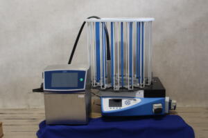 Biomérieux APS One Geautomatiseerde Plaatuitgieter en Stapelaar