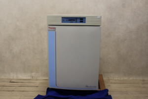 Thermo Scientific 3121 CO₂ Broedstoof met Watermantel