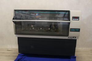 New Brunswick Innova 4400 Schudbroedstoof