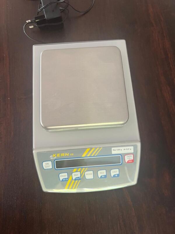 Kern KB 1200-2N Precisieweegschaal
