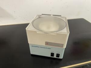 Savant Speedvac Concentrator SVC-100H Vacuümcentrifuge