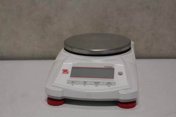 Ohaus Pioneer PX5202 Precisie Balans