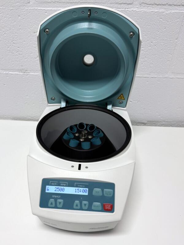 Hettich EBA200 Centrifuge
