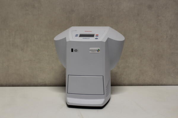 Thermo PikoReal 24 Real Time PCR Systeem