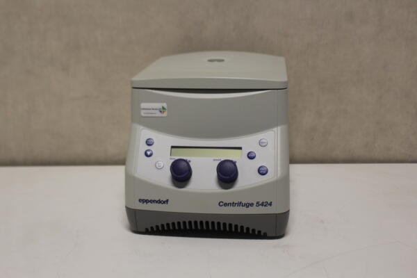 Eppendorf 5424 Centrifuge