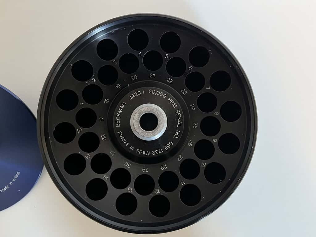Beckman Coulter JA-20.1 fixed angle centrifuge rotor (4)
